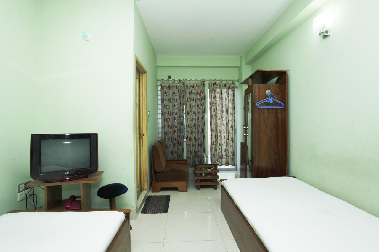 Hotel Star Park Dakhin Kattali Quarto foto